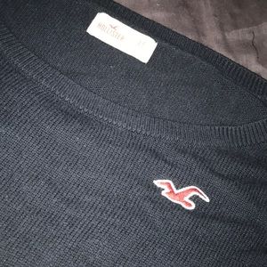 Black Hollister sweater